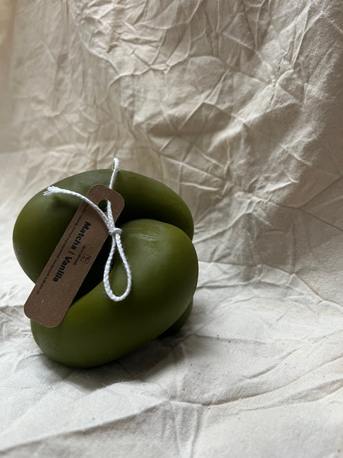 Handpoured Scented Knot Candle